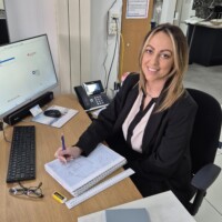 Lorna - Showroom Assistant
